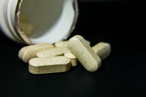 💊 เมลาโทนิน (Melatonin) คืออะไร? ใครควรกิน? ผลข้างเคียง? พร้อมวิธีเลือกซื้ออย่างปลอดภัย